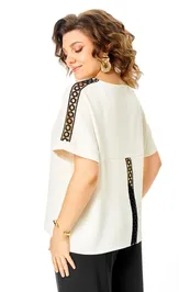 Suit Rumoda 2275 kr.r. molochnyj-chernyj