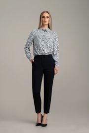 Blouse MARIKA #442 Molochn v chyorn kamushki