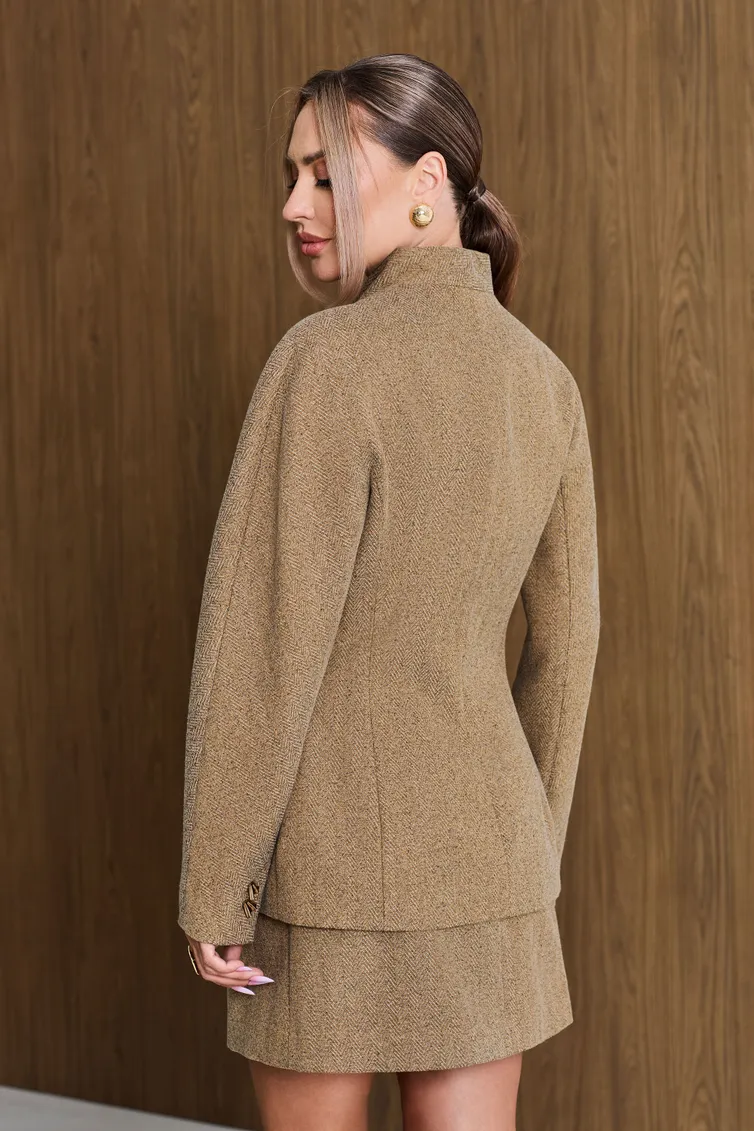 Костюм Golden Valley арт. 6780 бежевый