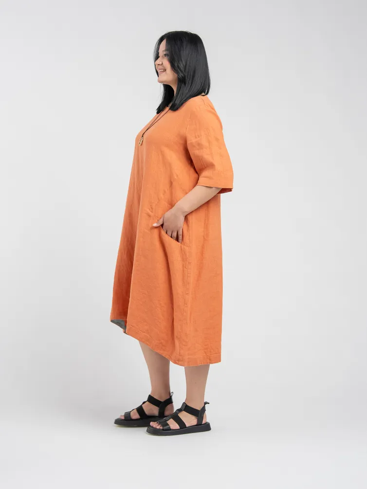 Sukienka FASHION CENTRE #L-4003/Morkovnyj