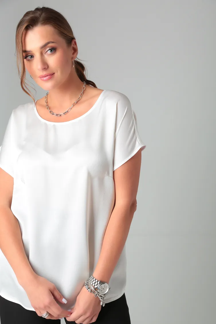 Bluzka BLISS #8699 molochnyj LOLA