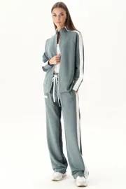 Suit Fantazia Mod #4764 lazurno-seryj