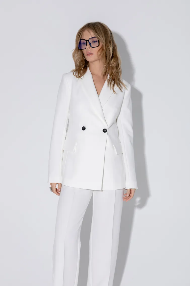 Suit Pirs #5352 molochnyj