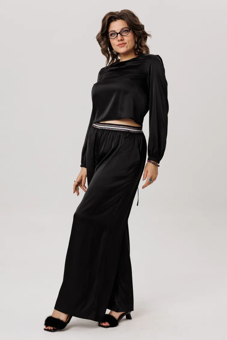 Trousers Anelli Laurel #1734 blestyashhij chernyj