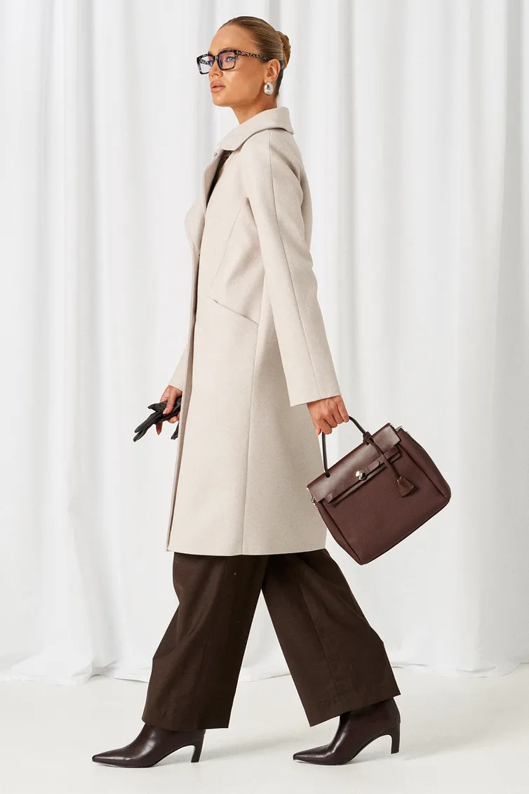 Coat Beautiful & Free #9029 molochnyj