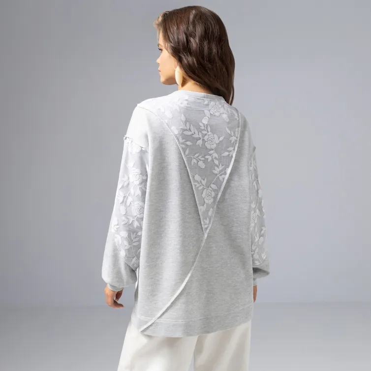 Bluza CHARUTTI #Granicy nezhnosti (melodiya chuvstv)