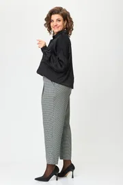 Garnitur Michel Chic #1402 chernyj, kletka