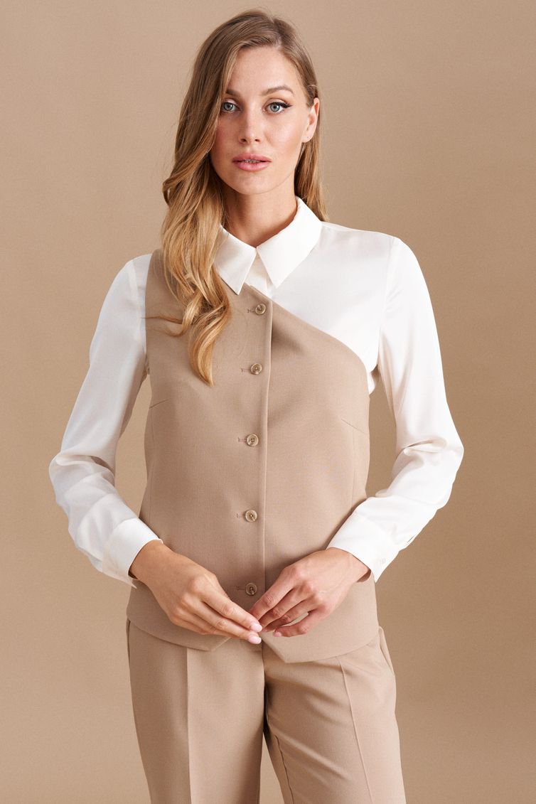 Жилет Elletto Life арт. 3777