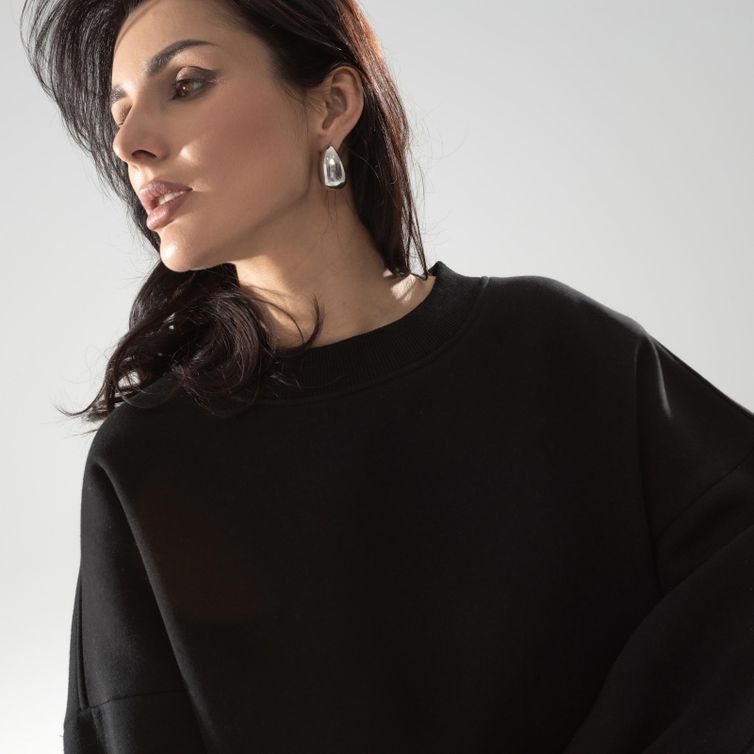 Свитшот CHARUTTI арт. Интересный момент (блэк)