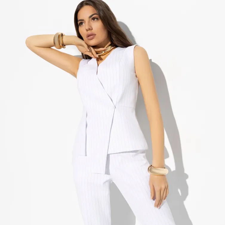 Kamizelka CHARUTTI #Stilnyj lider (white)