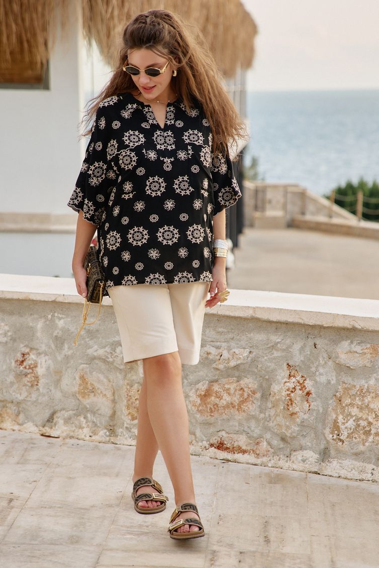 Блузка Vittoria Queen арт. 28533бл