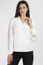 Blouse VIZAVI #695 molochnyj