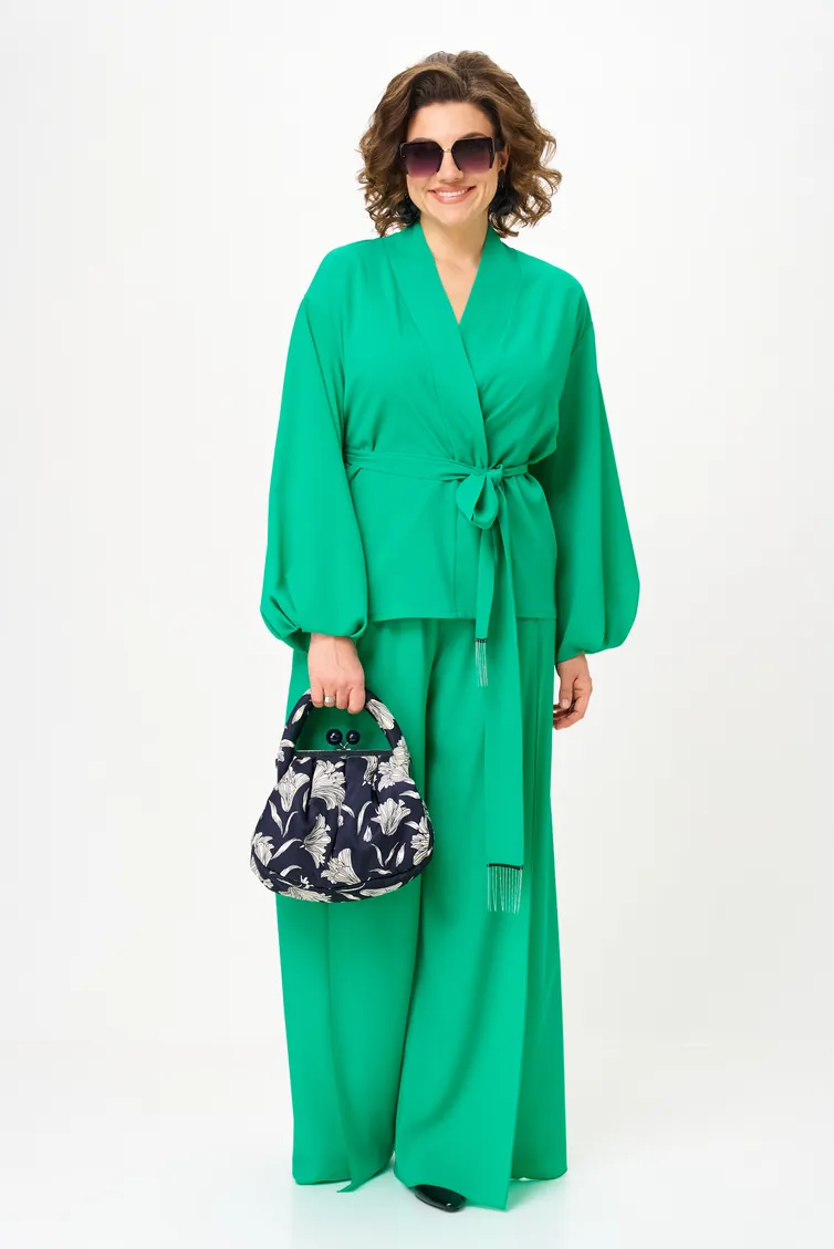 Suit Anastasia #1063.1 nefrit