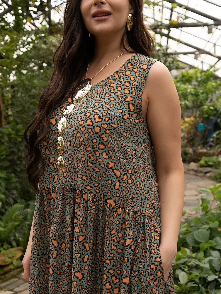 Sukienka LT Collection #P15605-1M