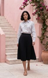 Blouse Лиссана 5037 cherno-belyj