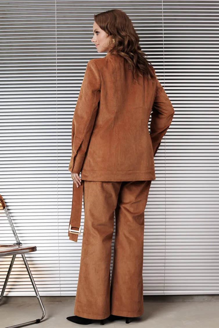 Suit INVITE #6111