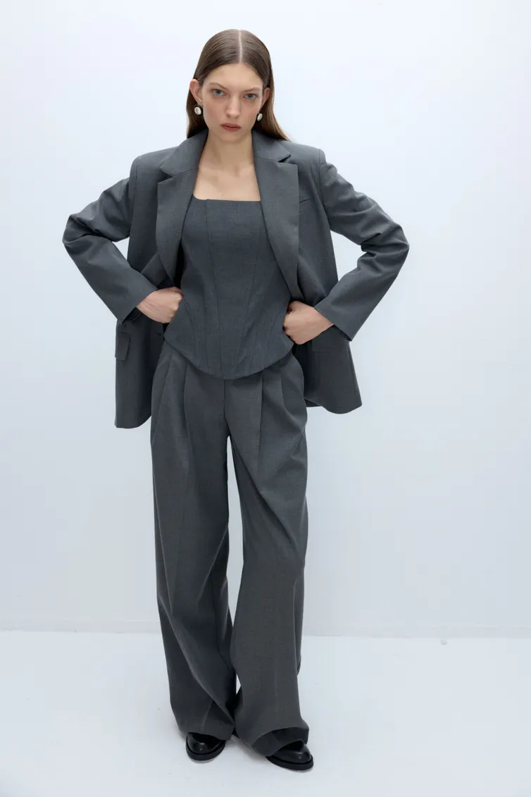 Suit Pirs #5646