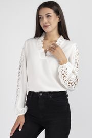 Blouse VIZAVI #695 molochnyj