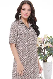 Sukienka DS Trend #P-3967-0165-02 (svetlo-korichnevogo cveta s karmanami)