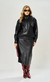 Kurtka Ava fashion M-230 chernyj