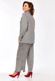 Blazer Rishelie #1014 cherno-belyj