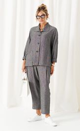 Suit Beautiful & Free 6459 poloska grafit