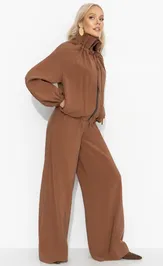 Suit CHARUTTI Mezhdu strok (2 v 1)