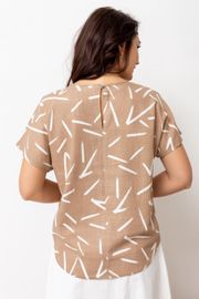 Bluzka TOOK A LOOK & Angelika #TB-97l bezh-geometriya