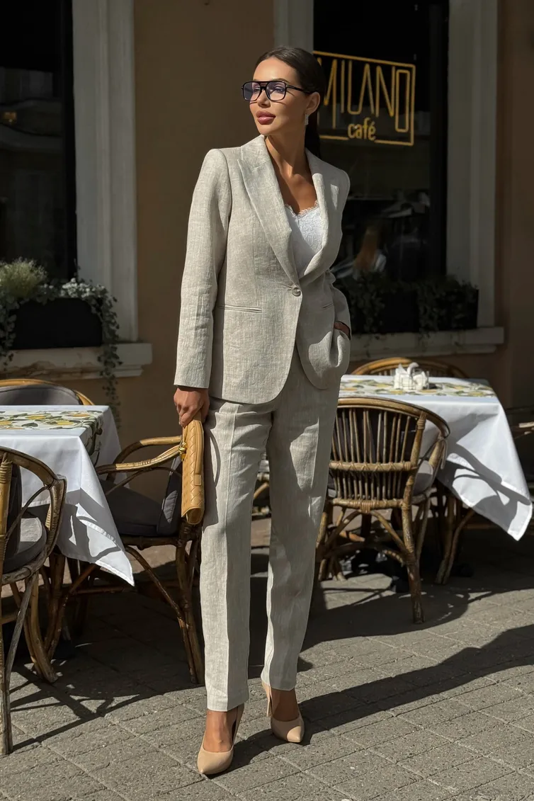 Suit URS #24-330-4