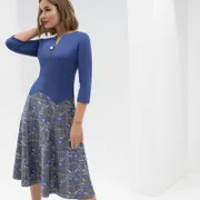 Sukienka CHARUTTI #Vliyatelnaya osoba (stilnaya)