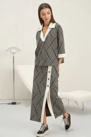 Suit Fantazia Mod #4640 chern+bezh