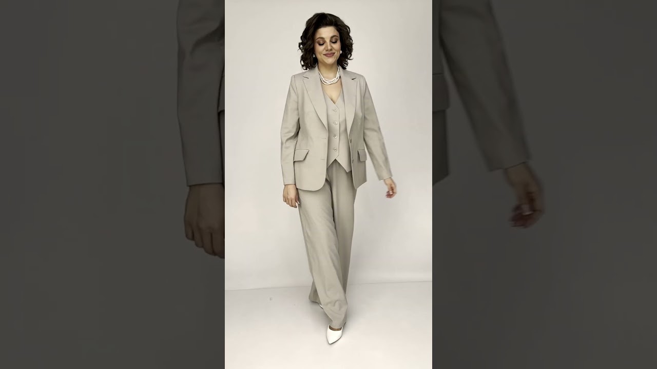 брючный комплект-тройка с широкими брюками . #мода #fashion #одежда