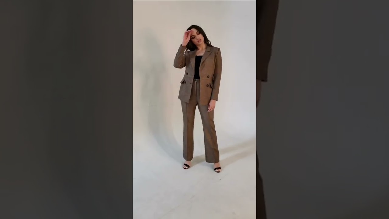 Стильный костюм "Mislana", модель 7082