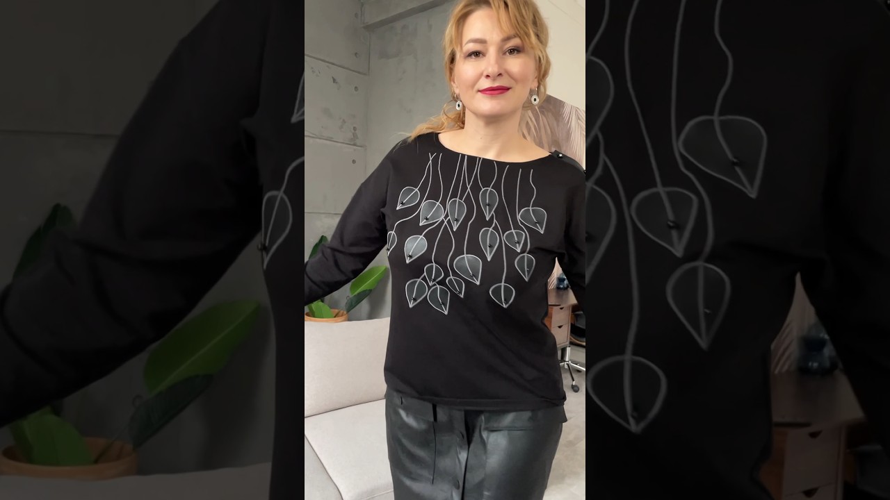 Вышивка не крестиком. Блуза с вышивкой 2162 Rumoda.