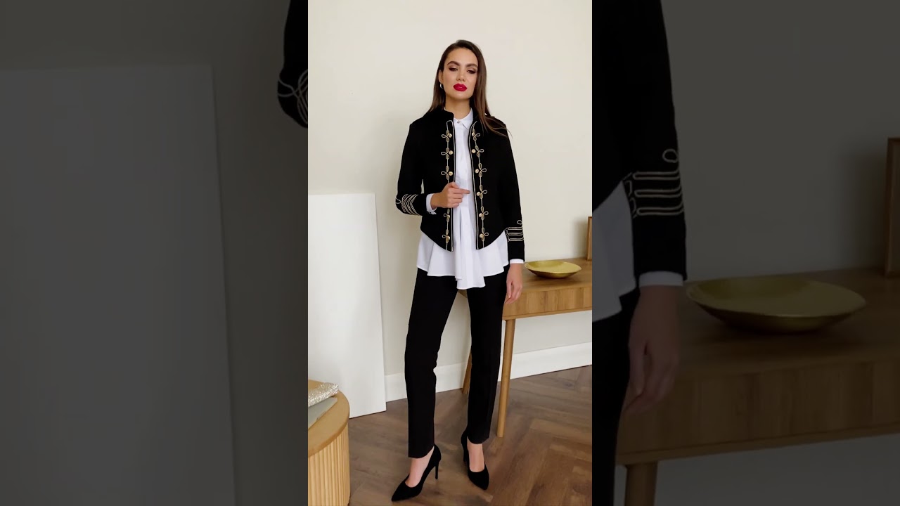 Нарядный жакет с вышивкой. URS 24 303 1