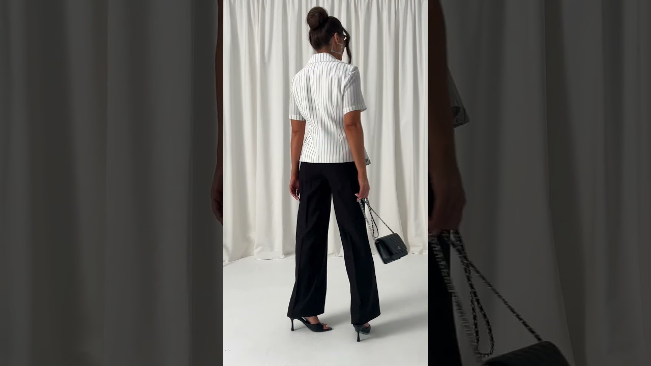 Модель 6445 размеры 46-52 цвет черно-белый