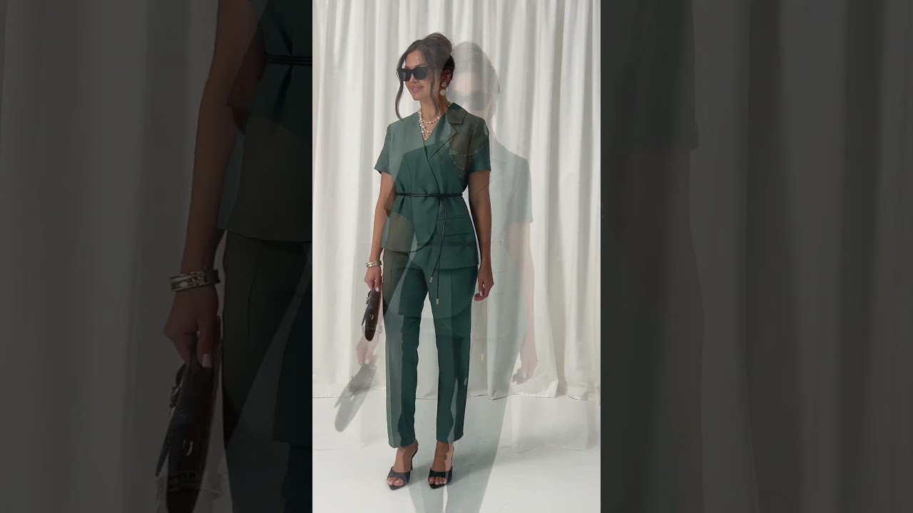 6451 костюм двойка размерный ряд с 48 по 54 цвет бутылочно -зелёный