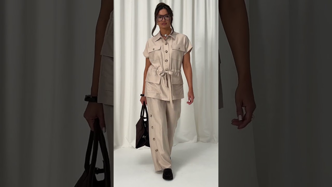 6452 костюм  двойка , размерный ряд с 50 по 56 цвет беж