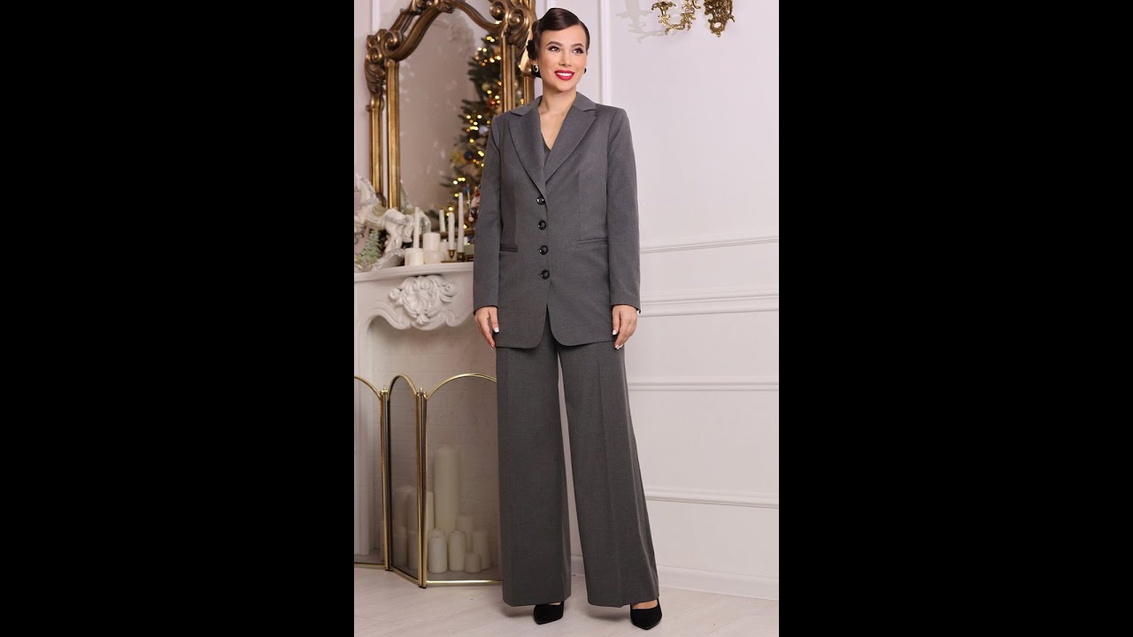 Брючный костюм-тройка Мода-Юрс модель 2710 seryj