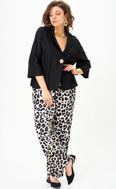 Suit SOVA 11332 chernyj- leopard