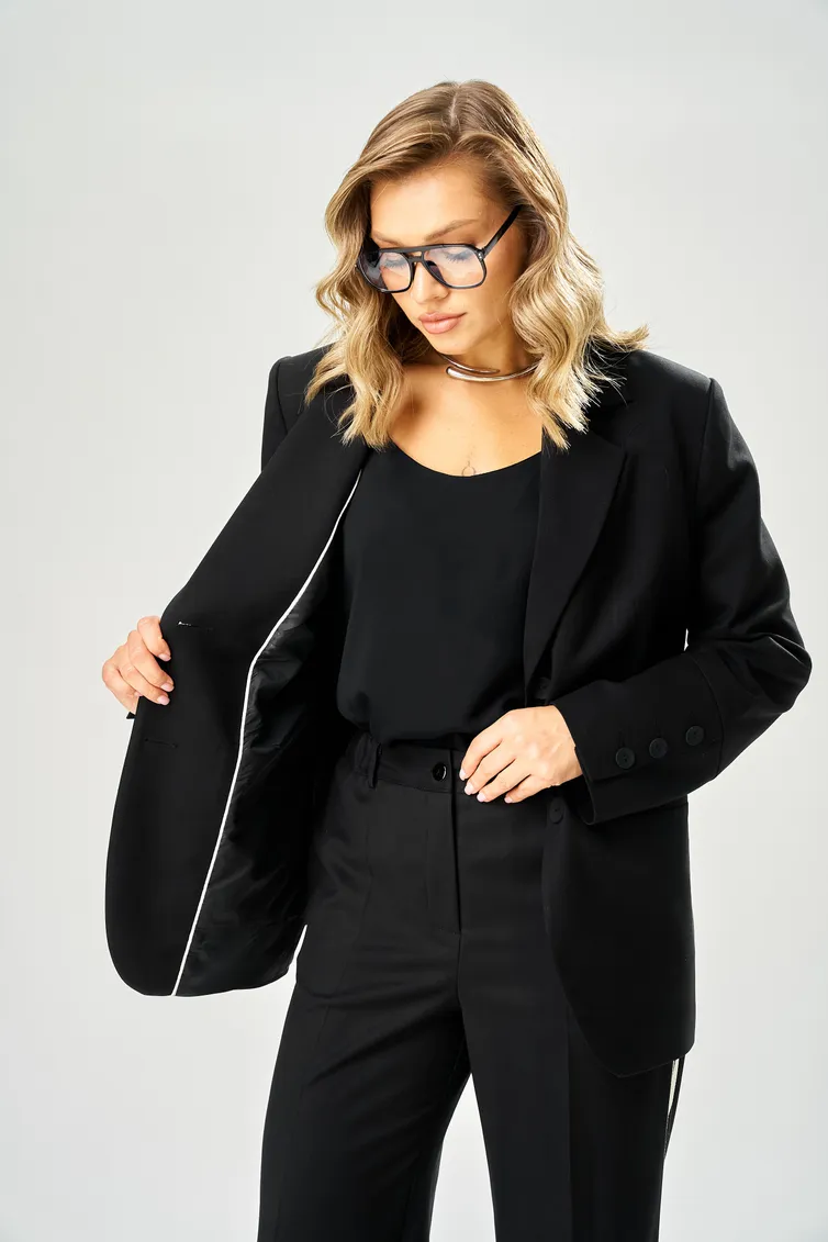 Suit Ava fashion #M-233 chernyj