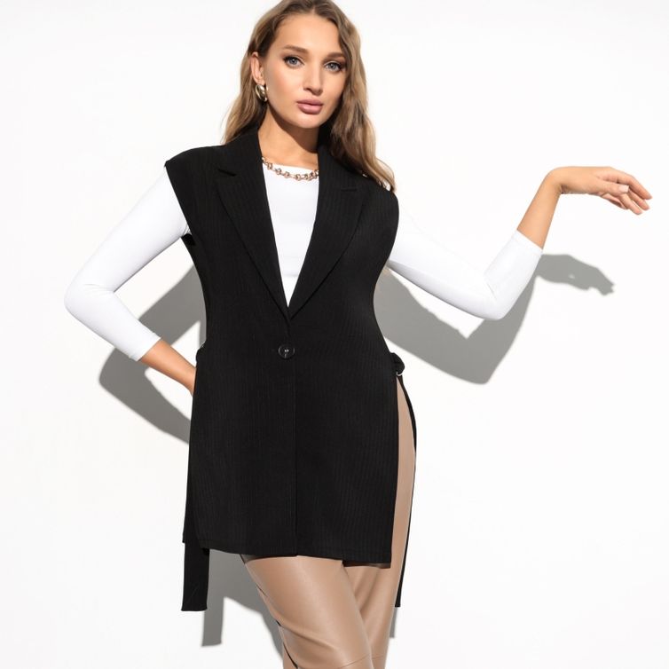 Жилет CHARUTTI арт. Сама себе босс (блэк)