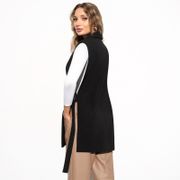 Жилет CHARUTTI арт. Сама себе босс (блэк)