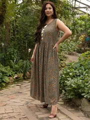 Sukienka LT Collection #P15605-1M