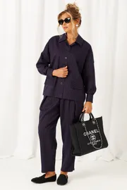 Suit Beautiful & Free #6485 temno-sinij v polosku