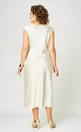 Sukienka Anastasia MAK 1317 molochnyj