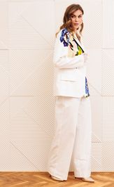 Костюм GIZART 5377 молочный с цветком