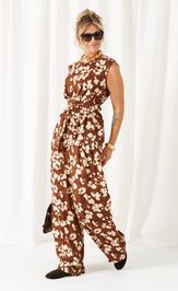 Костюм Beautiful & Free 6476 молочный-коричневый