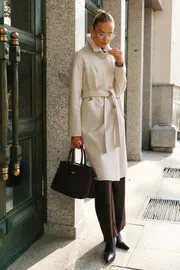 Coat Beautiful & Free #9029 molochnyj