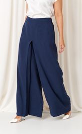 Suit PND 86420 belo-sinij